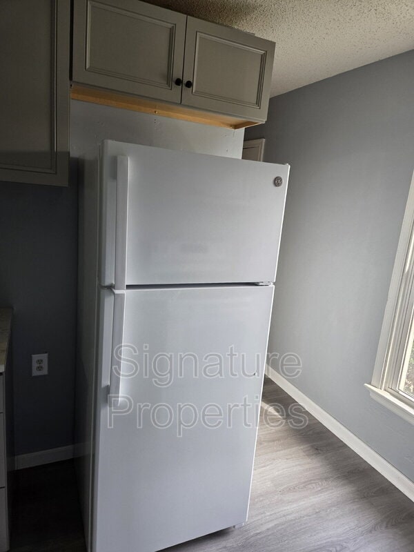 Photo - 810 Grayfox Dr