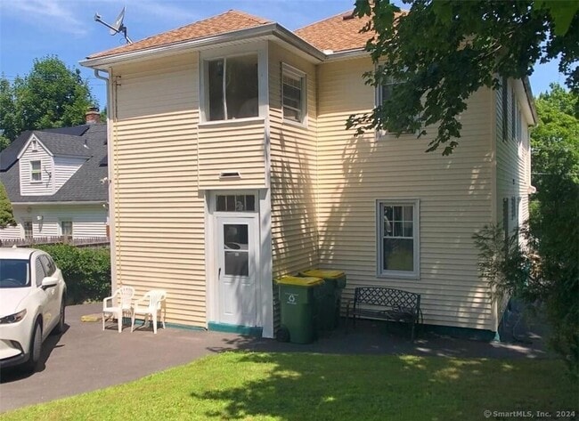 Photo - 15 Lone Oak Ave