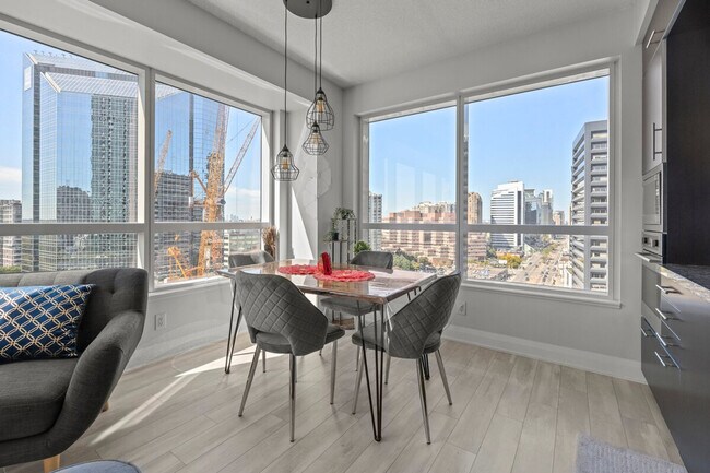 Photo - 150-4750 Yonge St Unit ID1346016P