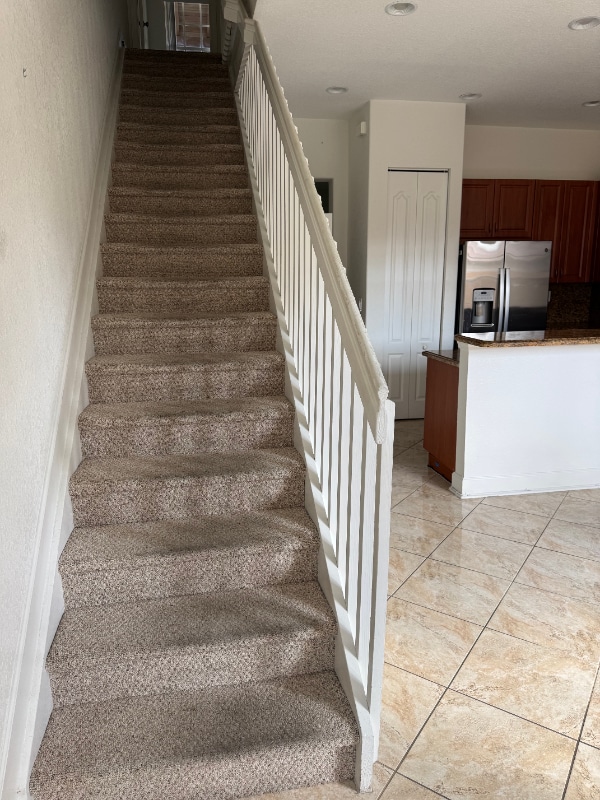 Photo - 708 SW 147th Ave