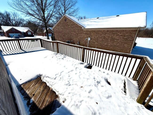 Photo - 100 Fairway Hill