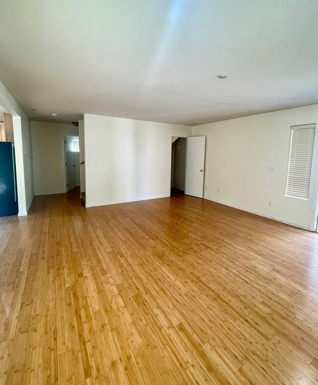 Photo - 3 Bedroom Home in DuPont