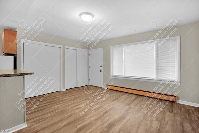 Photo - 1 br, 1 bath 4plex - 6134 Hillside Ave 4 4