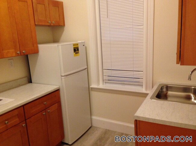 31 Park Dr Unit 12