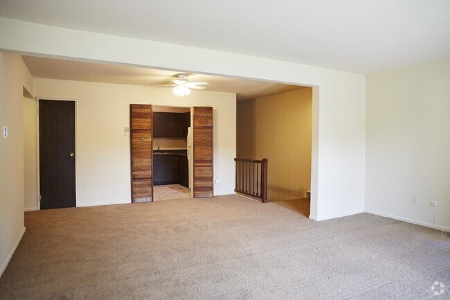 Living Room - Lido Village