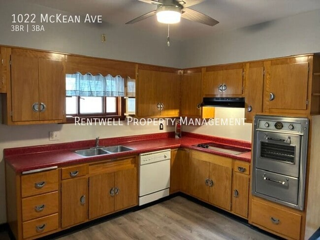 Photo - 1022 McKean Ave