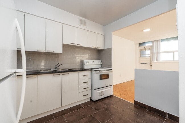 Building Photo - 263 Dixon Rd Unit 1509