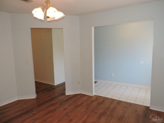 Photo - 2552 Southern Oaks Dr