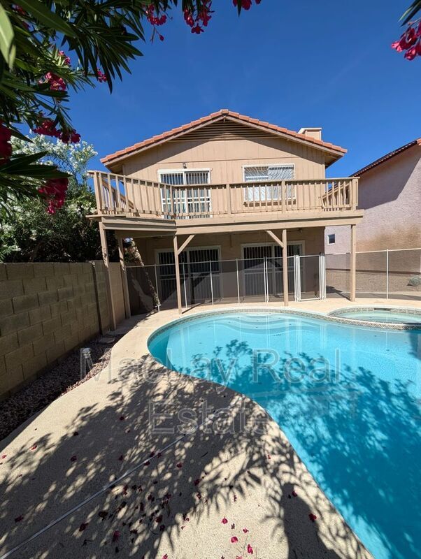 Photo - 9223 S 45th Pl