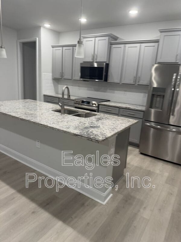 Photo - 208 Bay Hill Dr