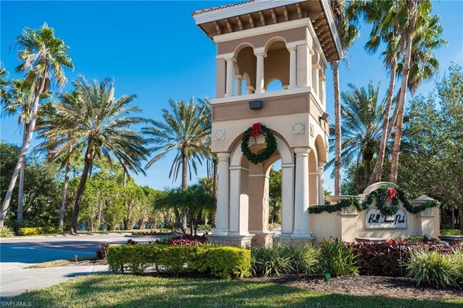 Building Photo - Experience Bell Tower Park. GATED ground f... Rental