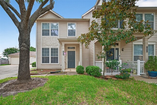 Building Photo - 16854 Pine Castle Dr Rental