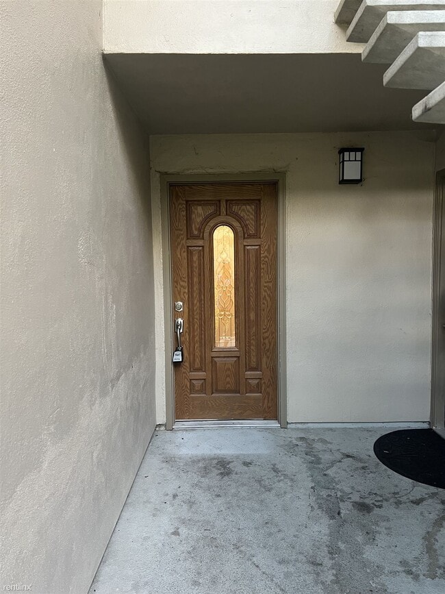 Photo - 3 br, 2 bath Condo - 2083 Ascot Drive 133