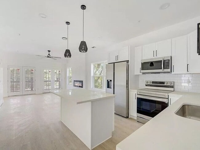**First Month Free by 7/15/2024 - **First Month Free by 7/15/2024 House
