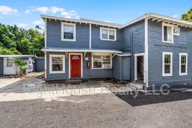 Building Photo - 113 S Grove St Unit Apt 1