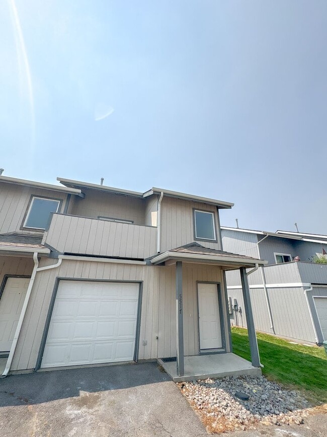 Building Photo - 5511 Glenridge Wy Unit 5517