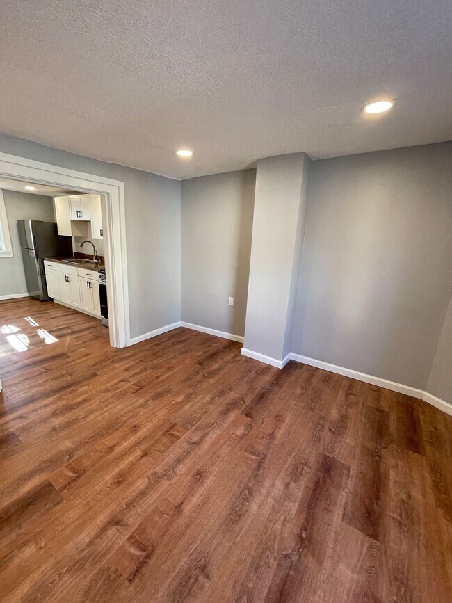 Photo - 57 Van Ness St Unit 1