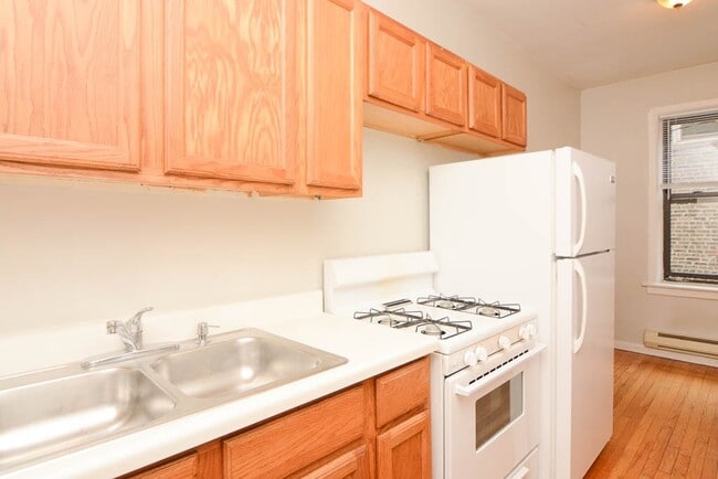Photo - 1034 W George Unit 401