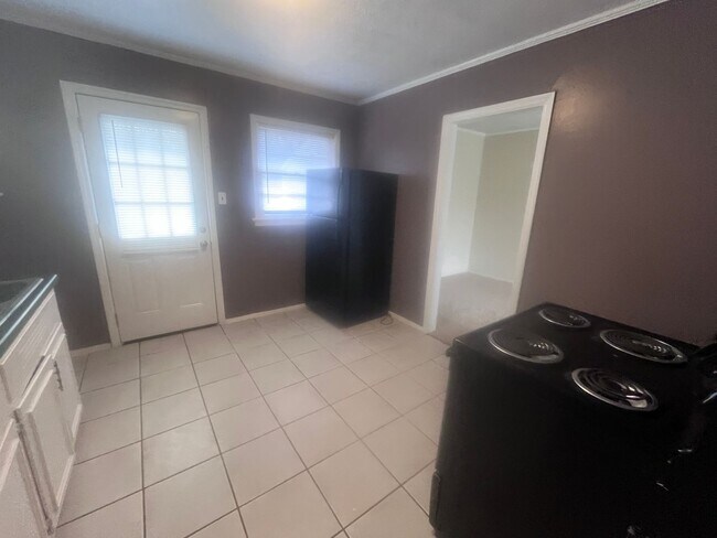 Photo - Great Location