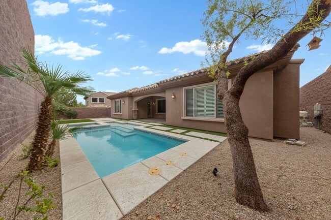 Photo - Luxurious Single-Story Estate in Guard-Gated Club at Madeira Canyon with Stunning Designer Finish...