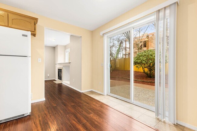 Photo - 3225 156th St SW