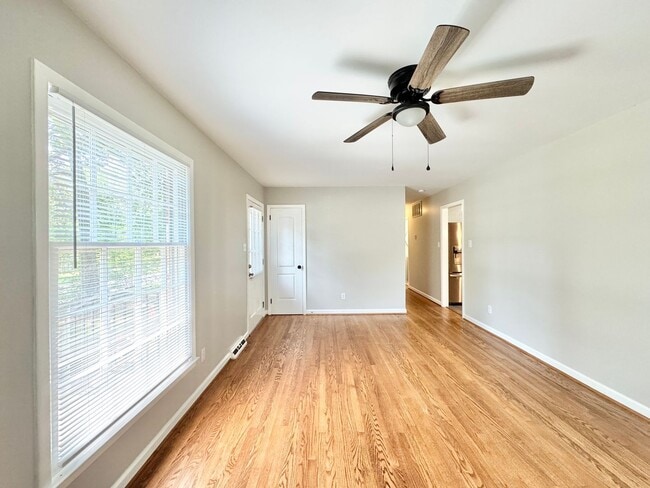Photo - Adorable 3 Bed/2 Bath Off N Holden/Westridge