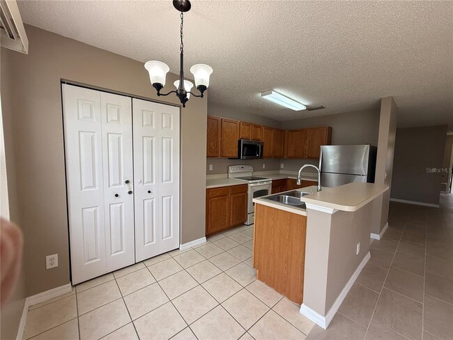 Photo - 4328 Winding River Way Casa Adosada