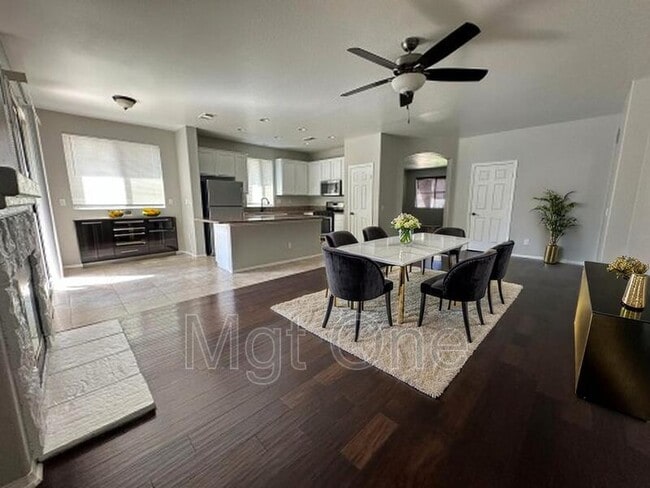 Photo - 16132 Palomino Ln