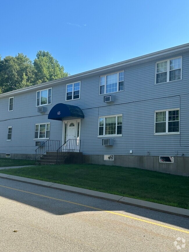Building Photo - 65 Horse Pond Rd Unit APT G