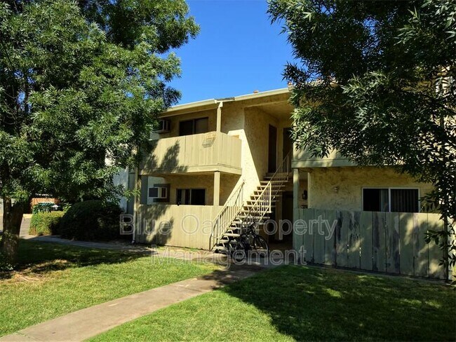 Photo - 346 Hickory St