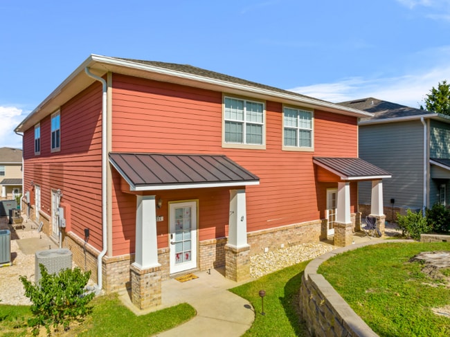 Building Photo - 721 Arbor Lake Dr Rental