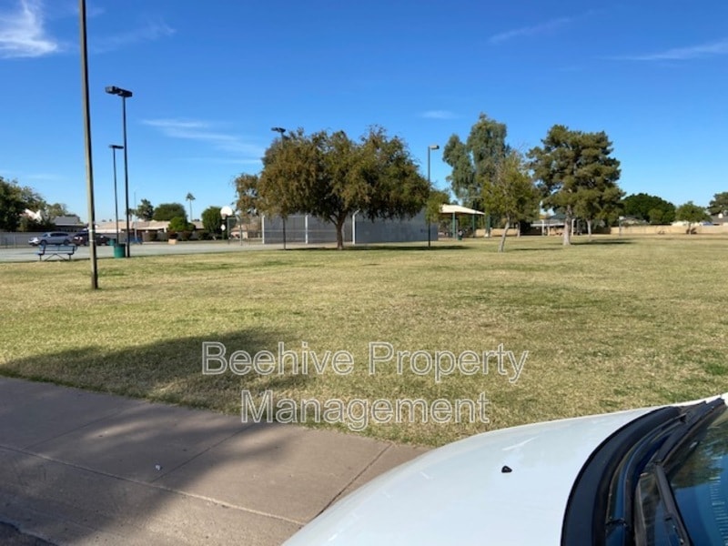 Photo - 4633 W Sunnyslope Ln