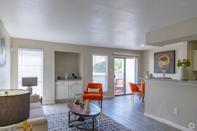 A3R 1 BR, 1 BA - 757SF