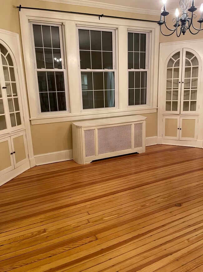 Photo - 1416 Riverview Ave