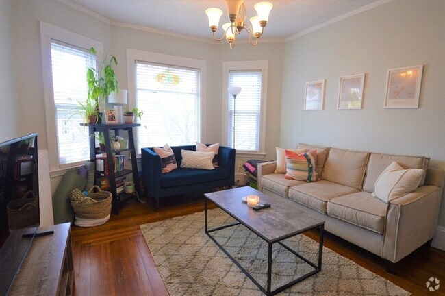 Building Photo - 14 Breck Ave Unit 1 Rental