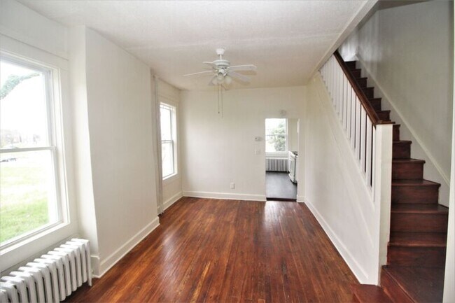 Photo - 1609 E 28th St