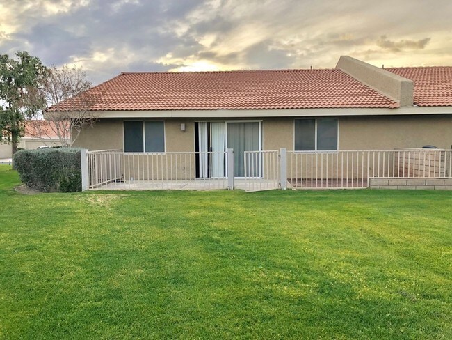 Photo - 3 Bedroom Pool View Condo