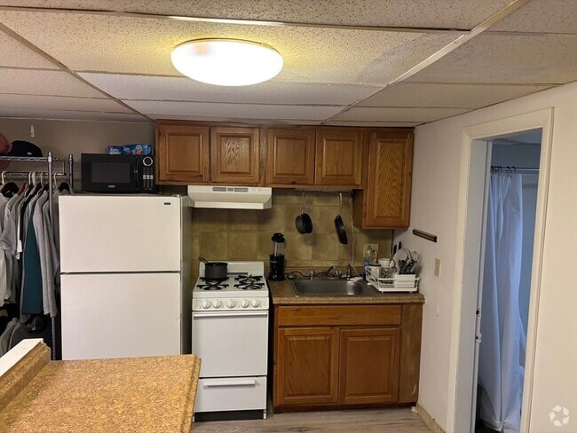 Building Photo - 14 Monument Sq Unit BR Rental