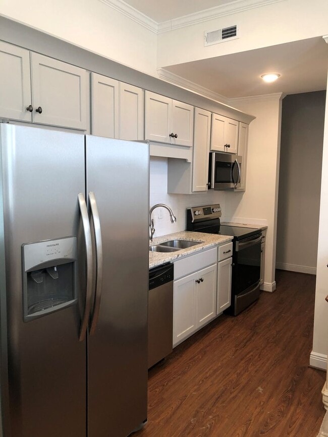 Photo - 1570 4th Ave E Unidad 1570 4th Ave E #10