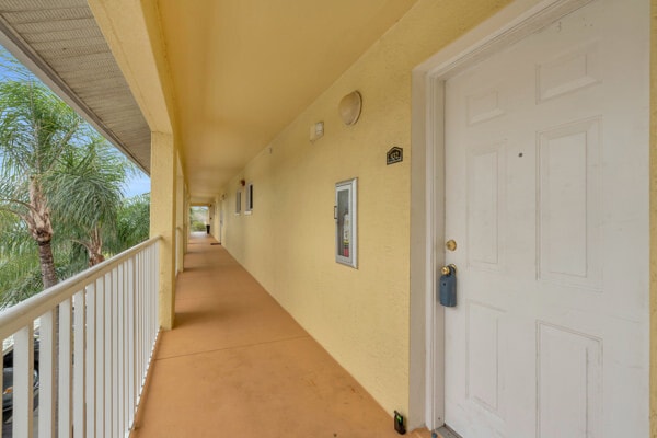 Photo - 8271 Key Royal Cir Unit 932