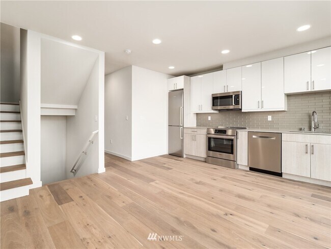 Kitchen/Living Space