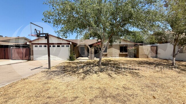 Photo - 5702 W Royal Palm Rd