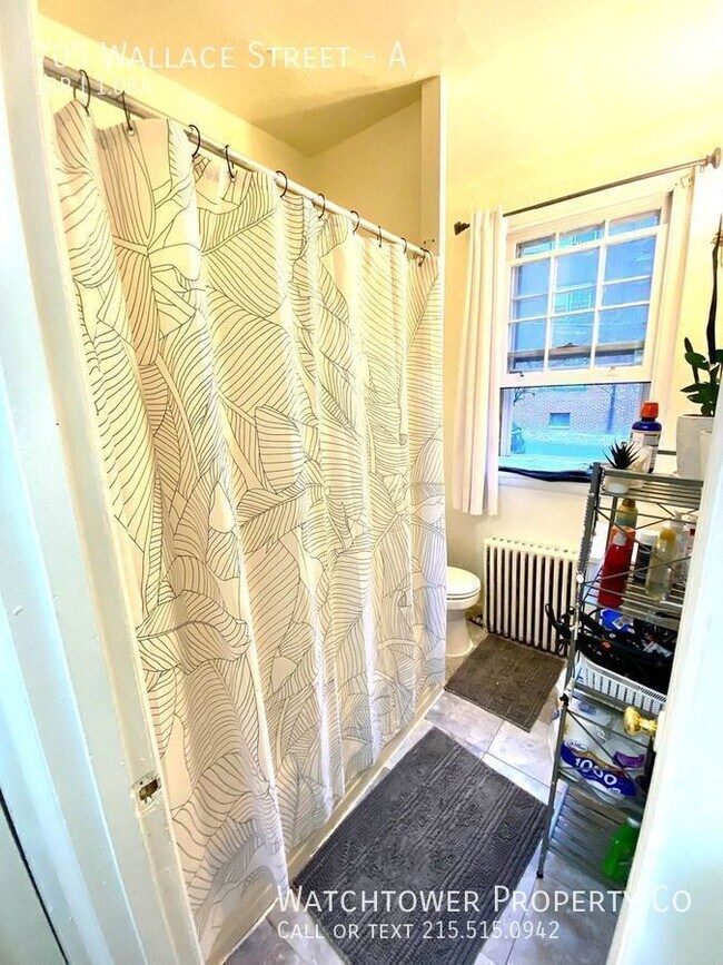 Photo - 705 Wallace St Unit A