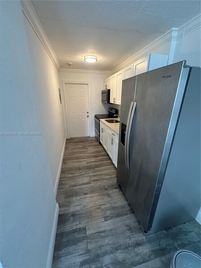 Photo - 5511 SW 20th St Unit 3