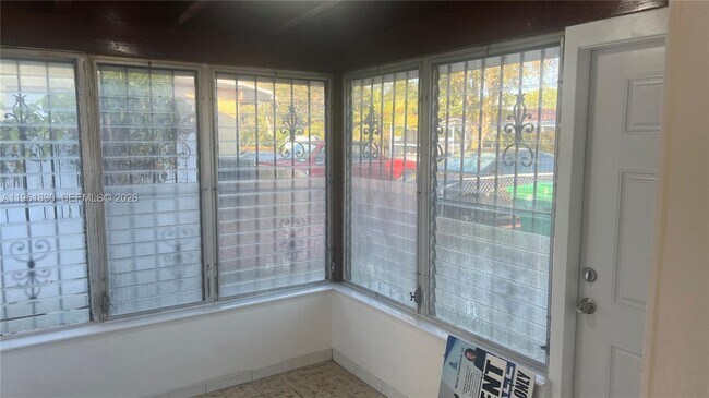 Photo - 134 SW 61st Ave