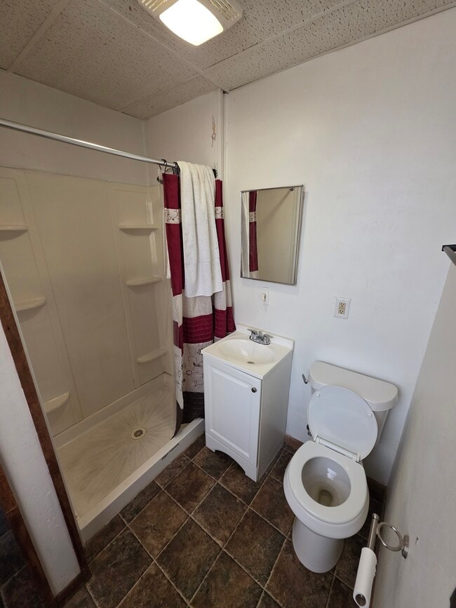 Photo - 410 7th St Unit E