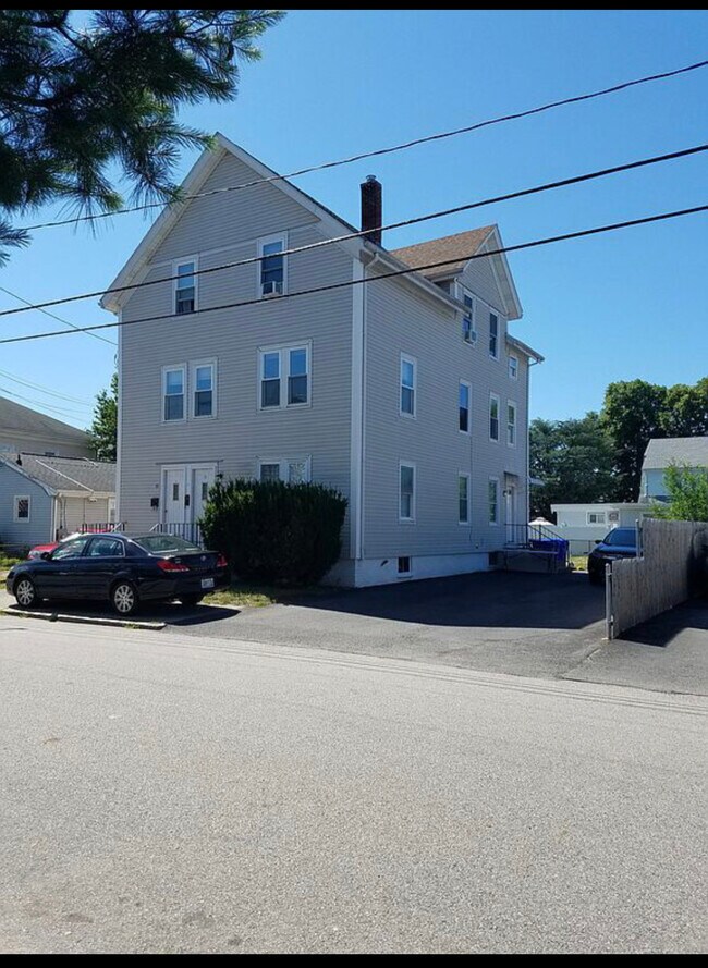 Photo - 91 Hunts Ave Unit 3