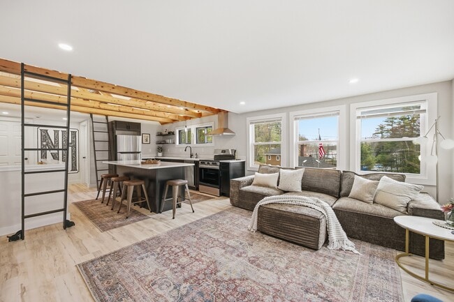Photo - 25 Ambrose Avenue