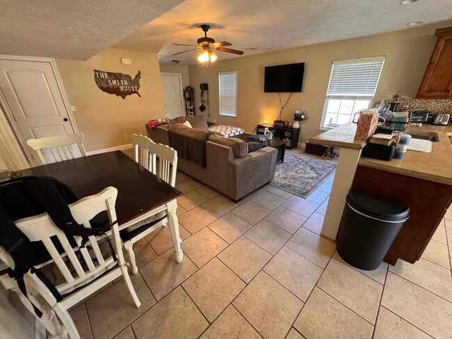 Photo - 514 Stonemont Dr