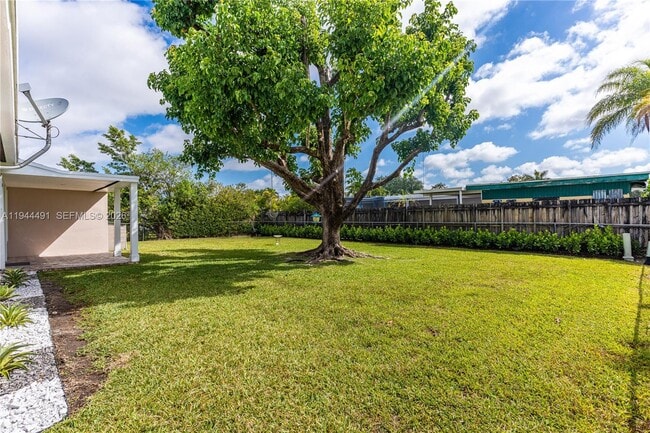 Photo - 5215 SW 128th Ave